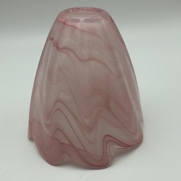 PINK glass vase and small glass cup. - Picture 9 of 12